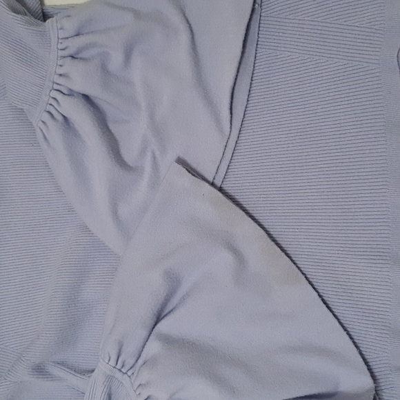 Margaret Oleary Bell Sleeve Sweater - Picture 6 of 7